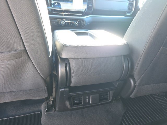Used 2026 White Sands Chevrolet RST image 31