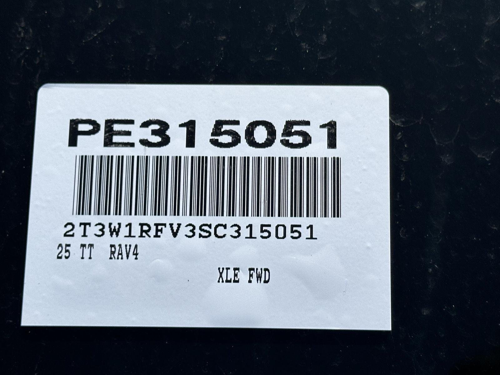 Used 2025 Midnight Black Metallic Toyota XLE image 15