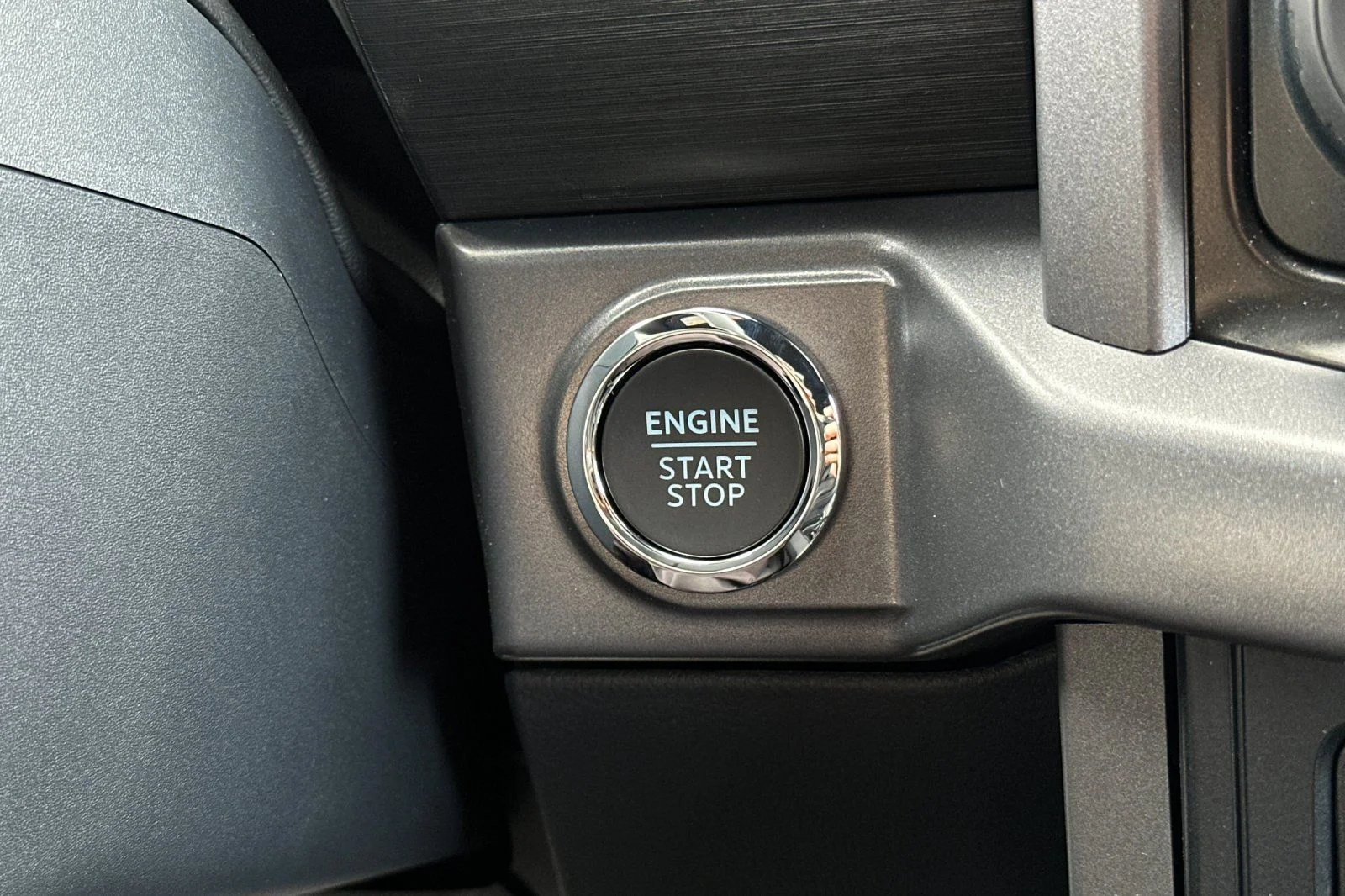 New 2026 White Ford XLT image 21
