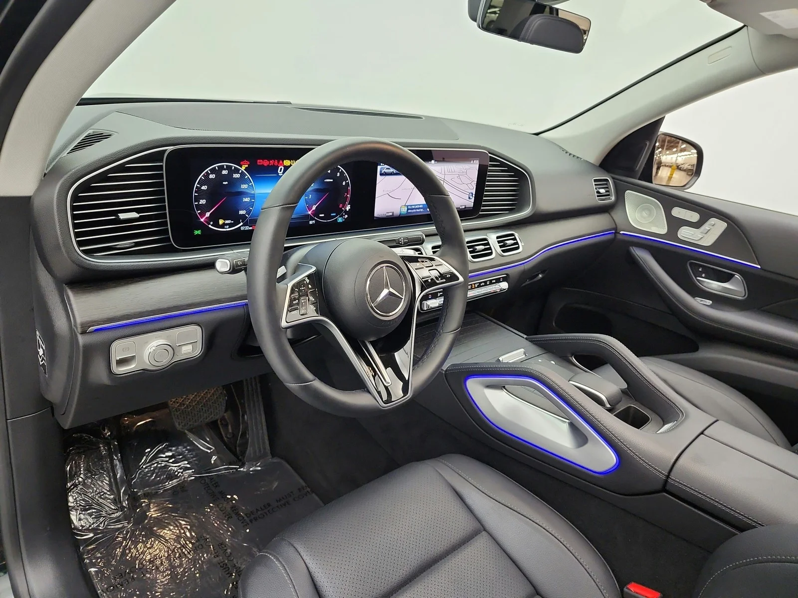 Used 2024 Emerald Green Metallic Mercedes-Benz GLE 350 4MATIC® SUV image 9