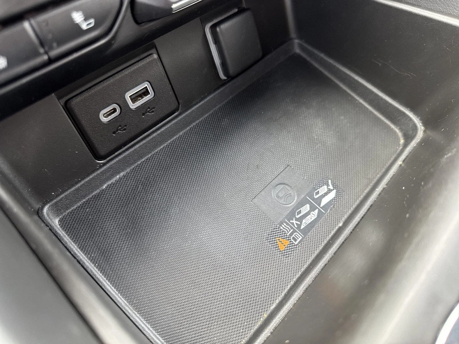 Used 2022 SUMMIT WHITE Chevrolet Z71 image 30