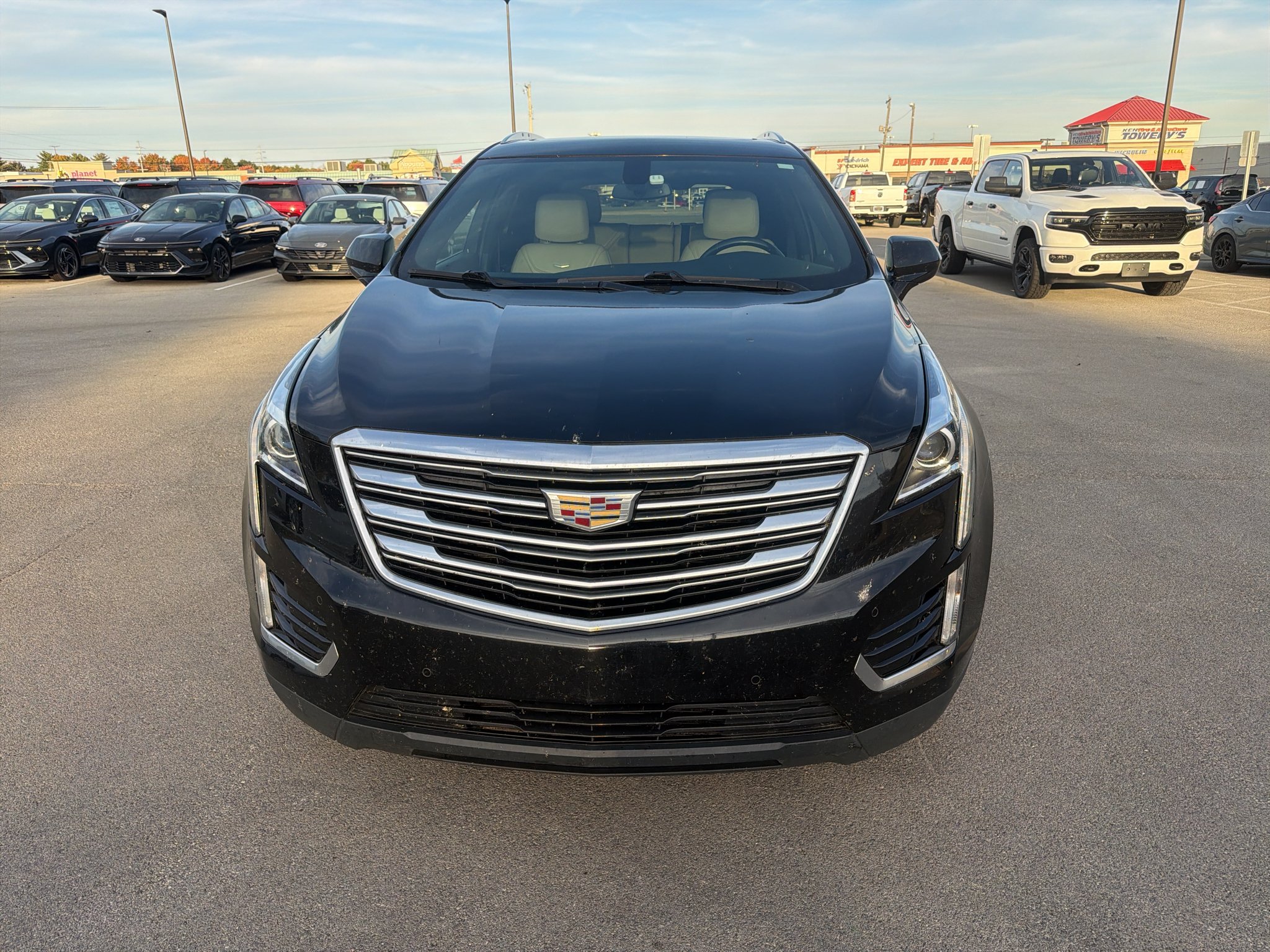 Used 2017 Stellar Black Metallic Cadillac Luxury AWD image 8