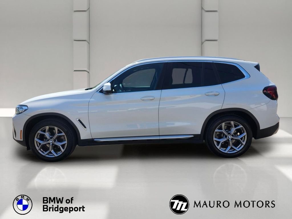 Used 2023 White BMW xDrive30i image 7