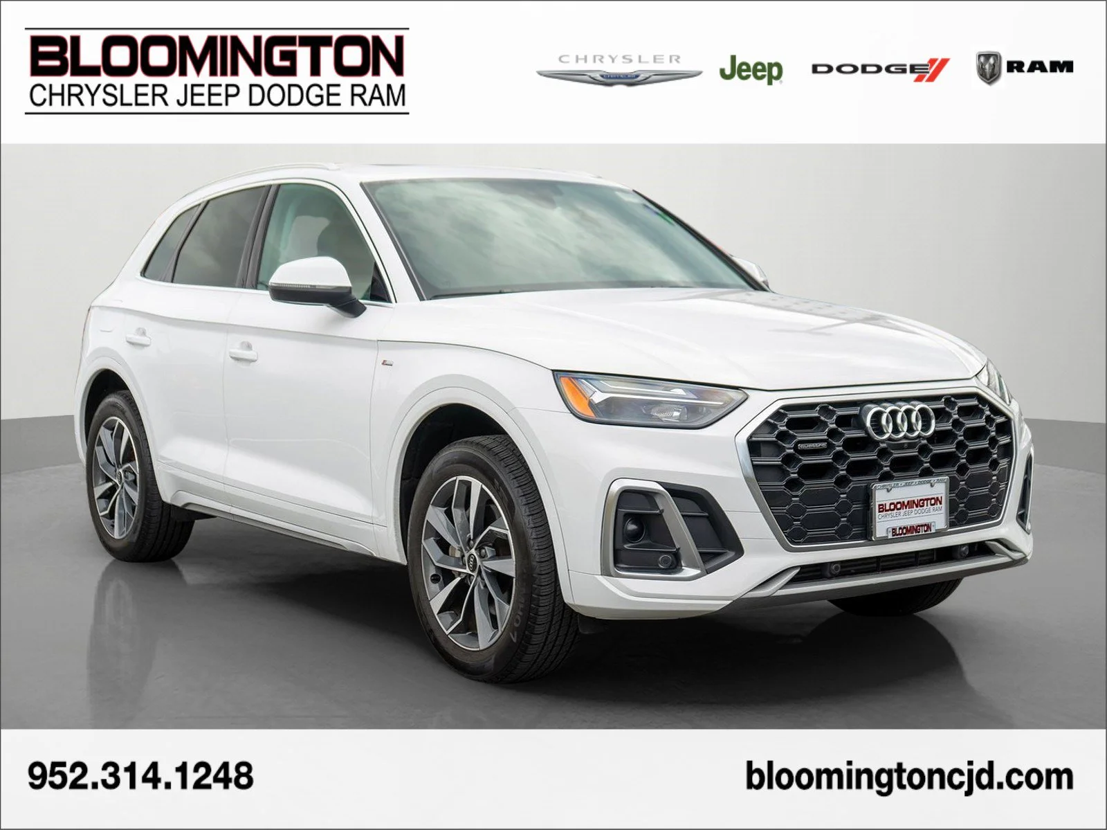 2023 Audi Q5 45 Premium Plus's photo