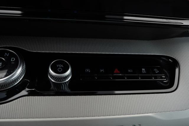2025 Ford Expedition Active - Photo 33