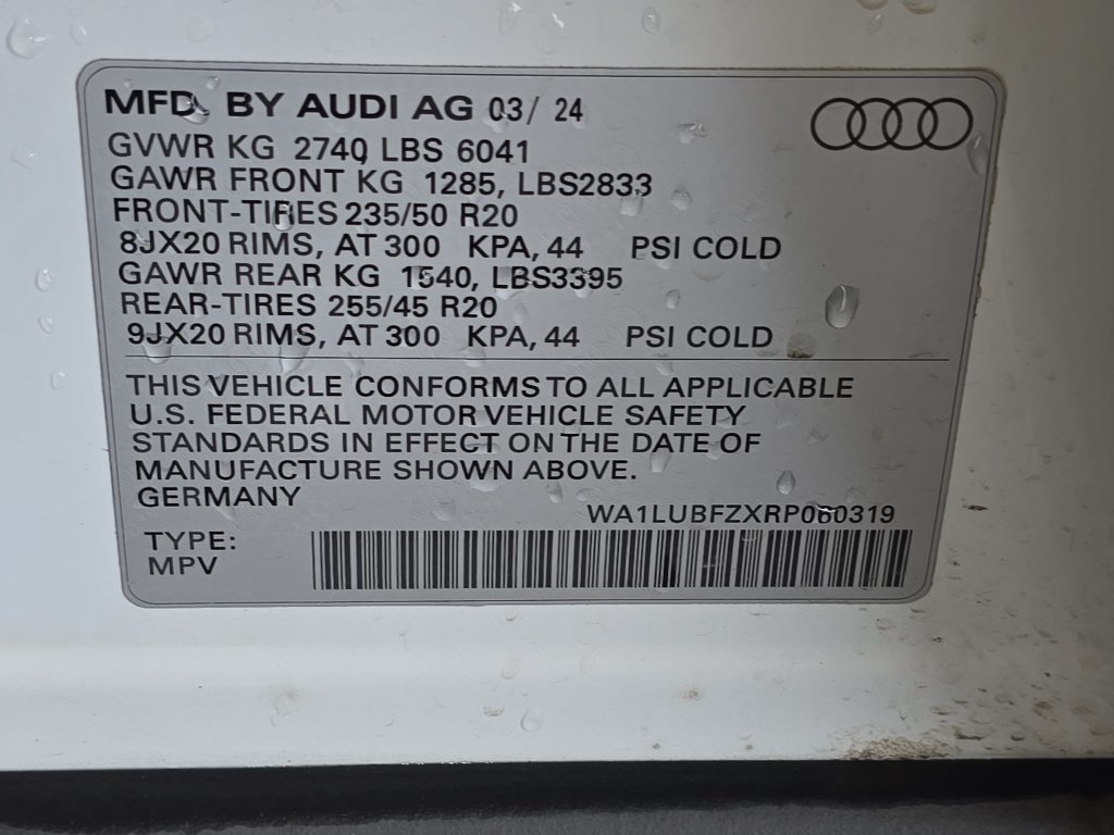 Used 2024 White Audi Premium Plus image 37
