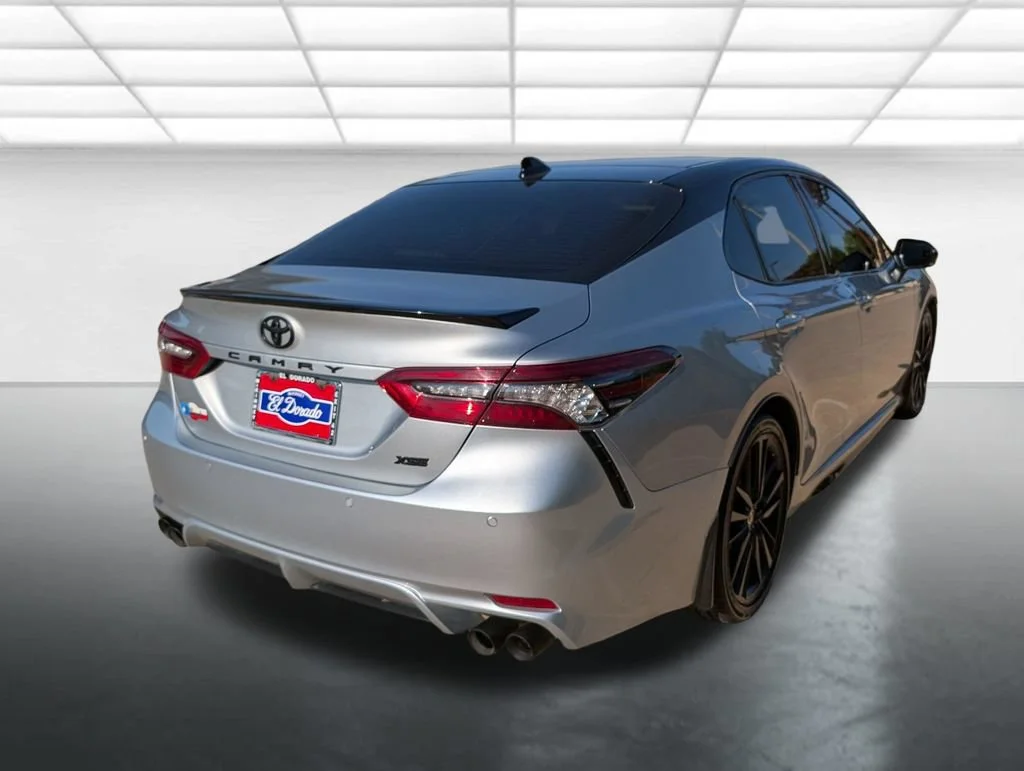 Used 2022 Silver Toyota XSE V6 image 30