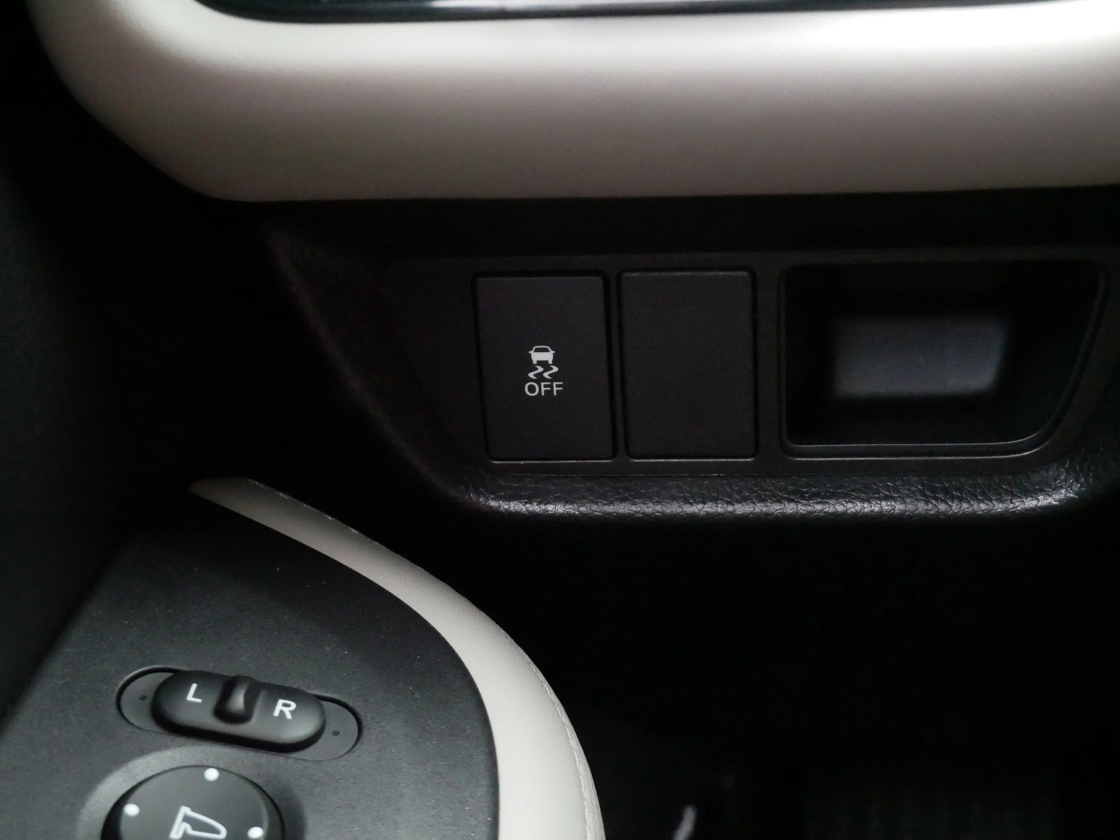 2026 Honda HR-V LX - Photo 28