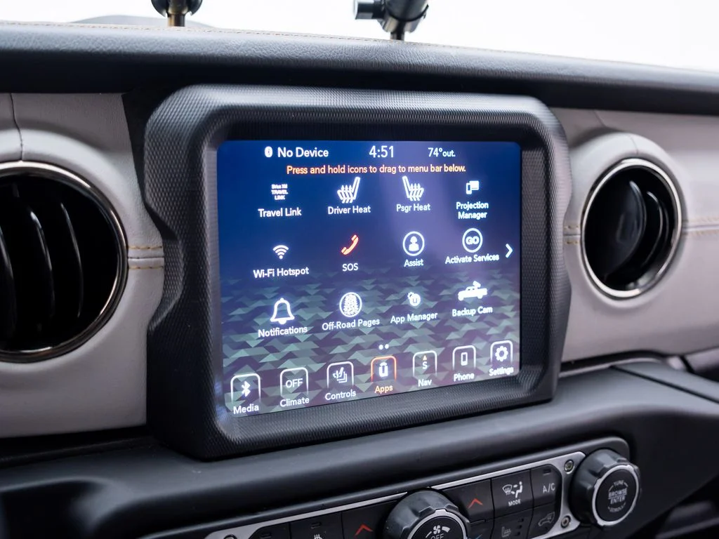 Used 2021 Gray Jeep High Altitude image 24