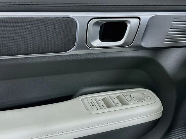 New 2027 Hyundai SANTA FE SEL