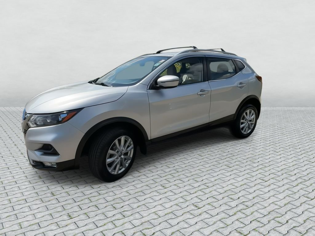 Certified Used 2020 Silver Nissan SV image 4