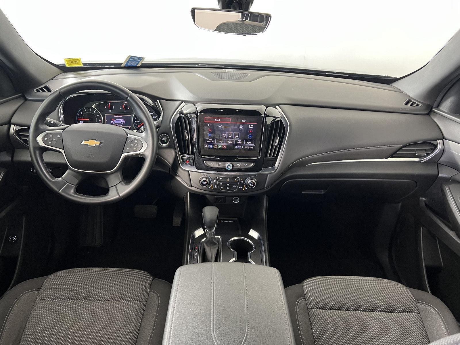 Used 2023 Mosaic Black Metallic Chevrolet LT Cloth image 20