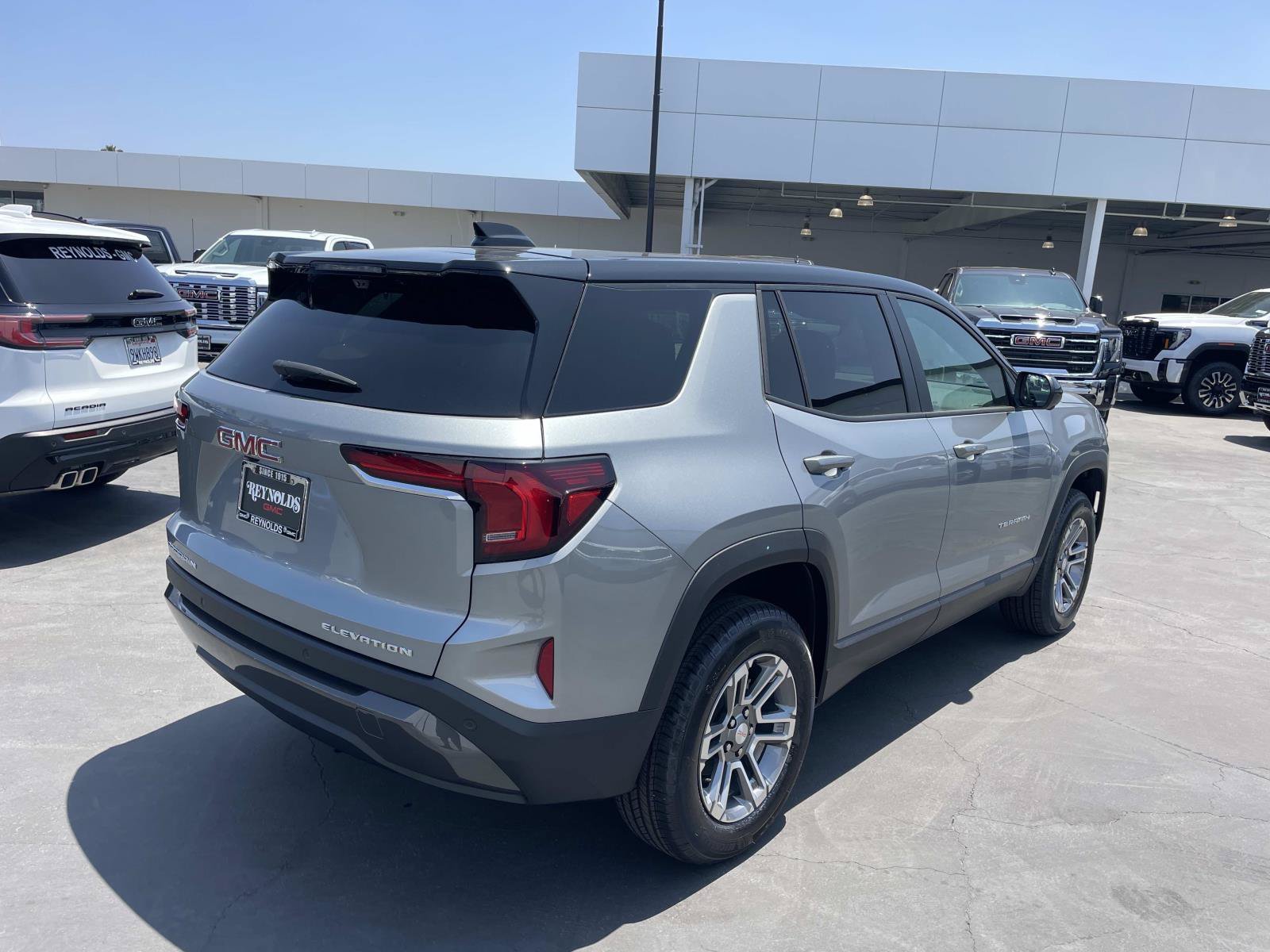 2026 GMC Terrain Elevation - Photo 5