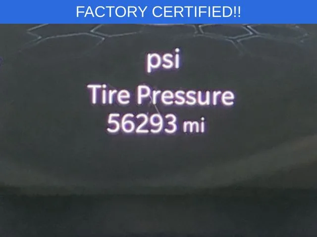 Used 2024 White Jeep Latitude image 22