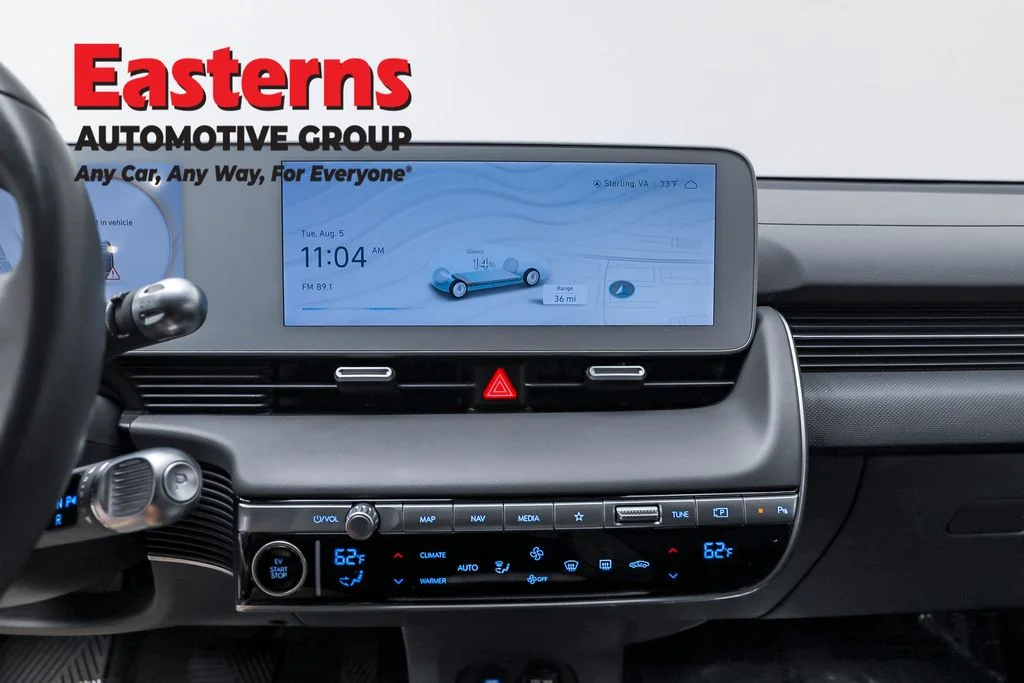 Used 2023 Blue Hyundai SE image 12