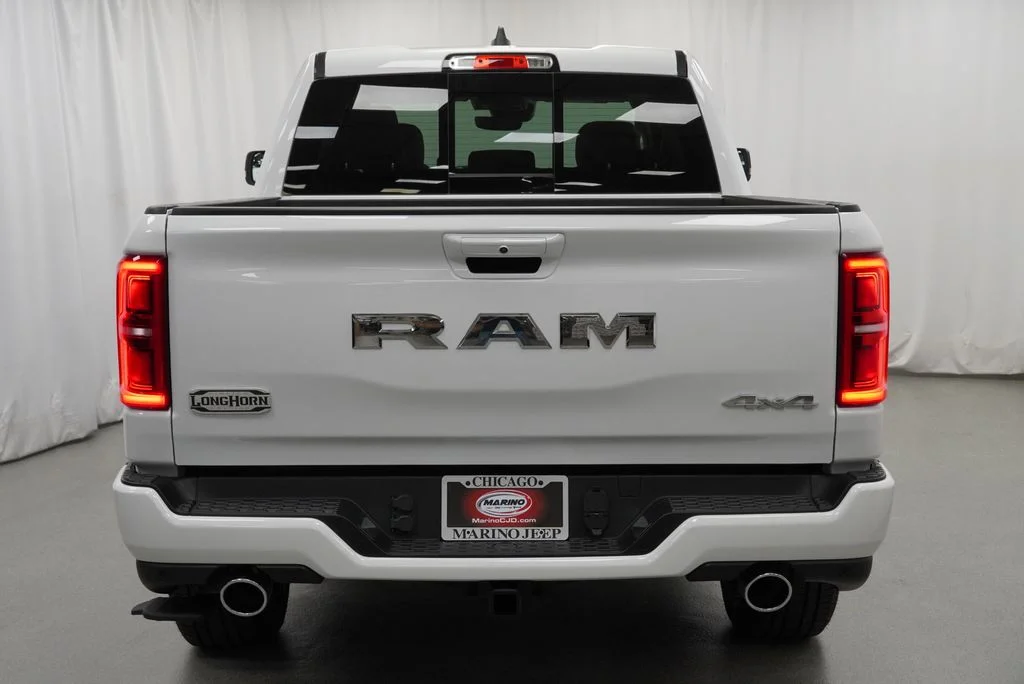 New 2027 Bright White Clear-Coat Exterior Paint RAM Limited image 10