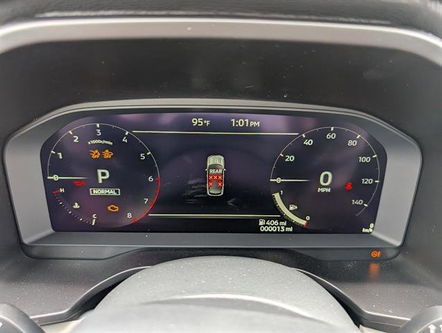 Used 2025 White Diamond Mitsubishi SE image 54