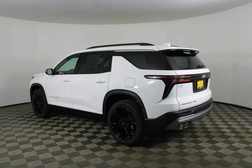 New 2026 Summit White Chevrolet LT image 4