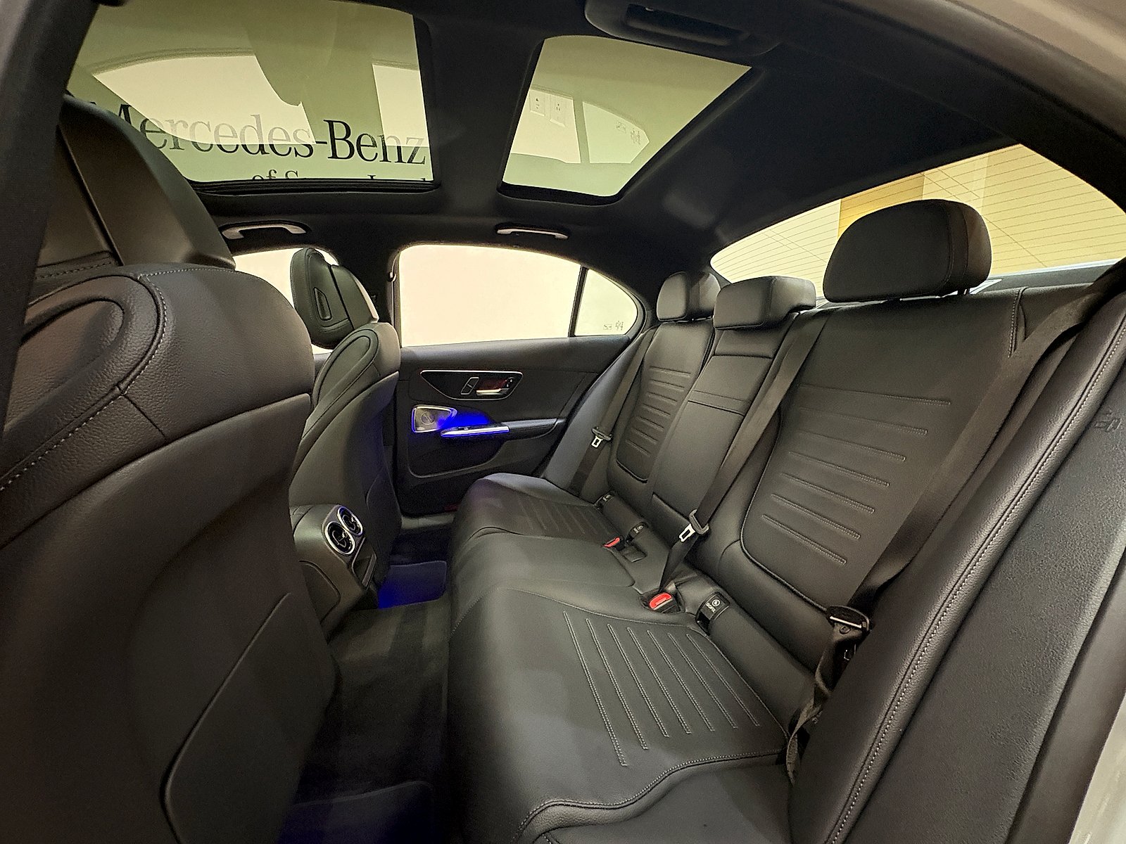 New 2026 MANUFAKTUR Alpine Grey Mercedes-Benz  image 20