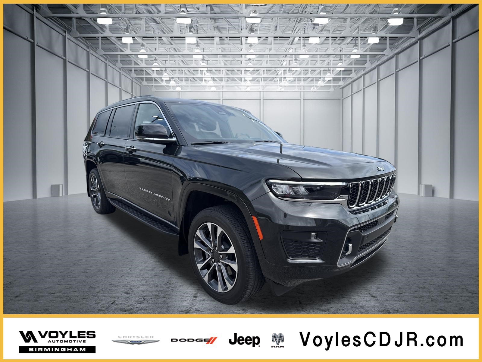 Used 2023 Rocky Mountain Pearlcoat Jeep Overland image 1