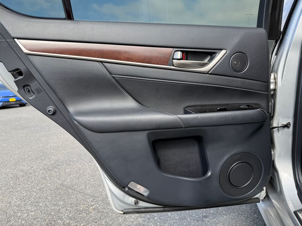 Used 2014 Silver Lexus 350 image 21