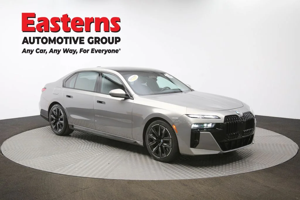 Used 2023 Gray BMW 760i xDrive image 53