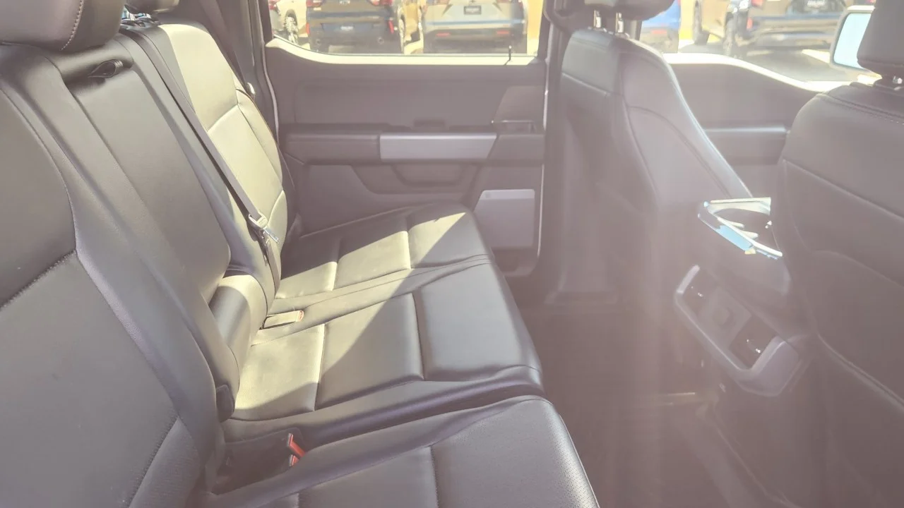 Used 2025 White Ford LARIAT image 7