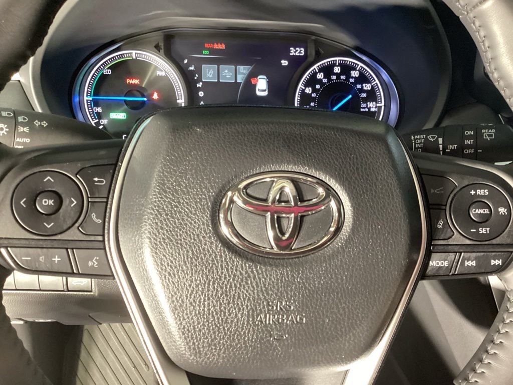 Certified Used 2023 Silver Toyota LE image 16