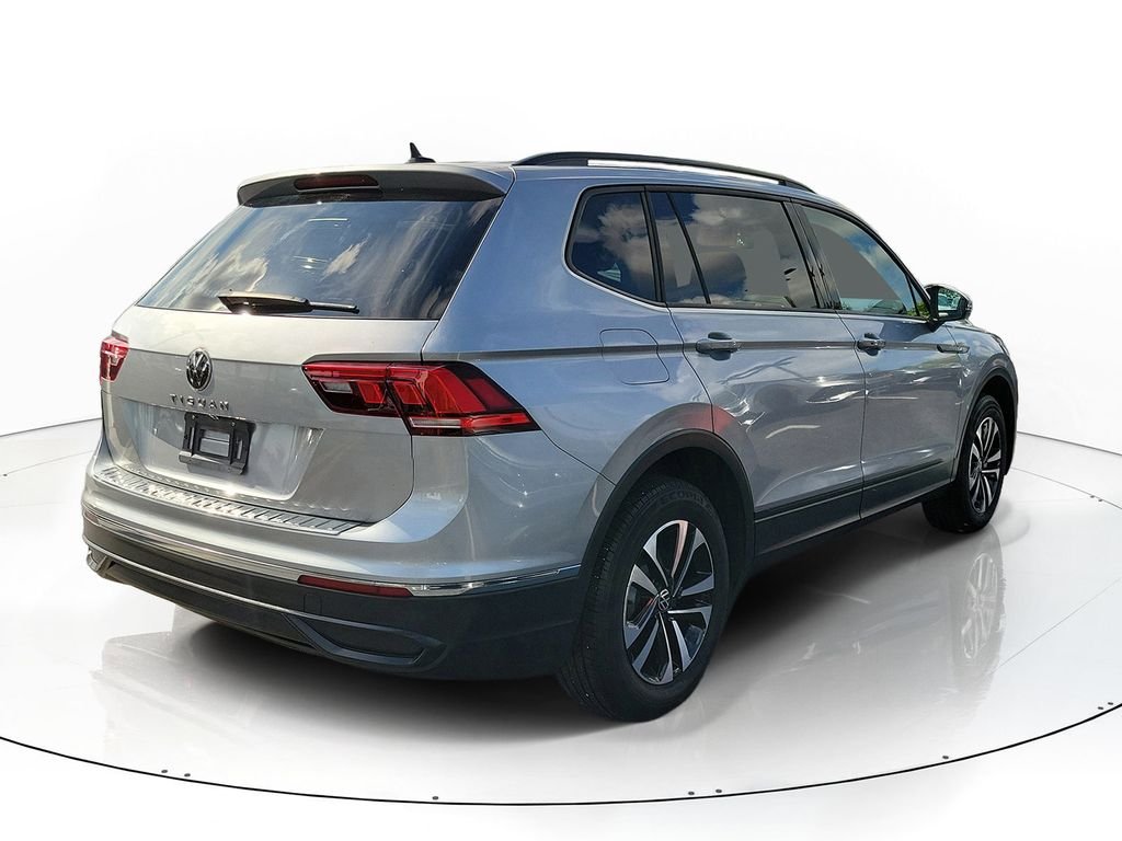 Certified Used 2023 Silver Volkswagen 2.0T S image 4