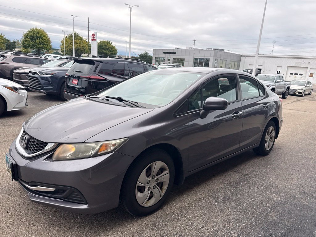 Used 2015  Honda LX image 4