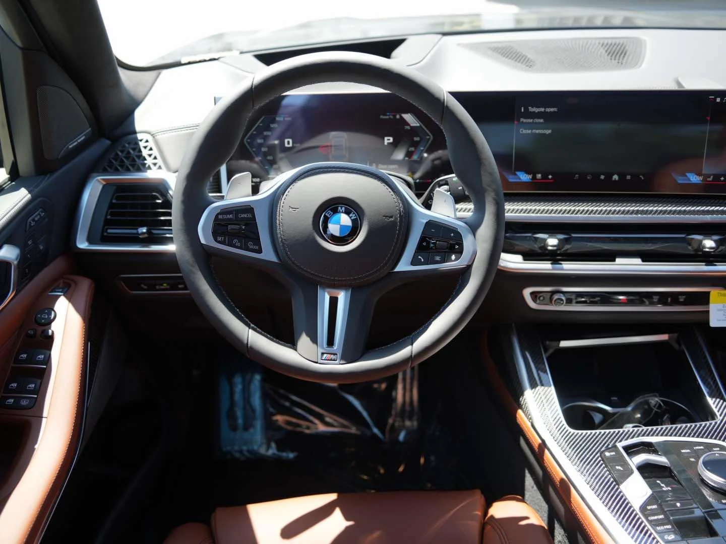 New 2027 Dravit Grey Metallic BMW M60i image 8