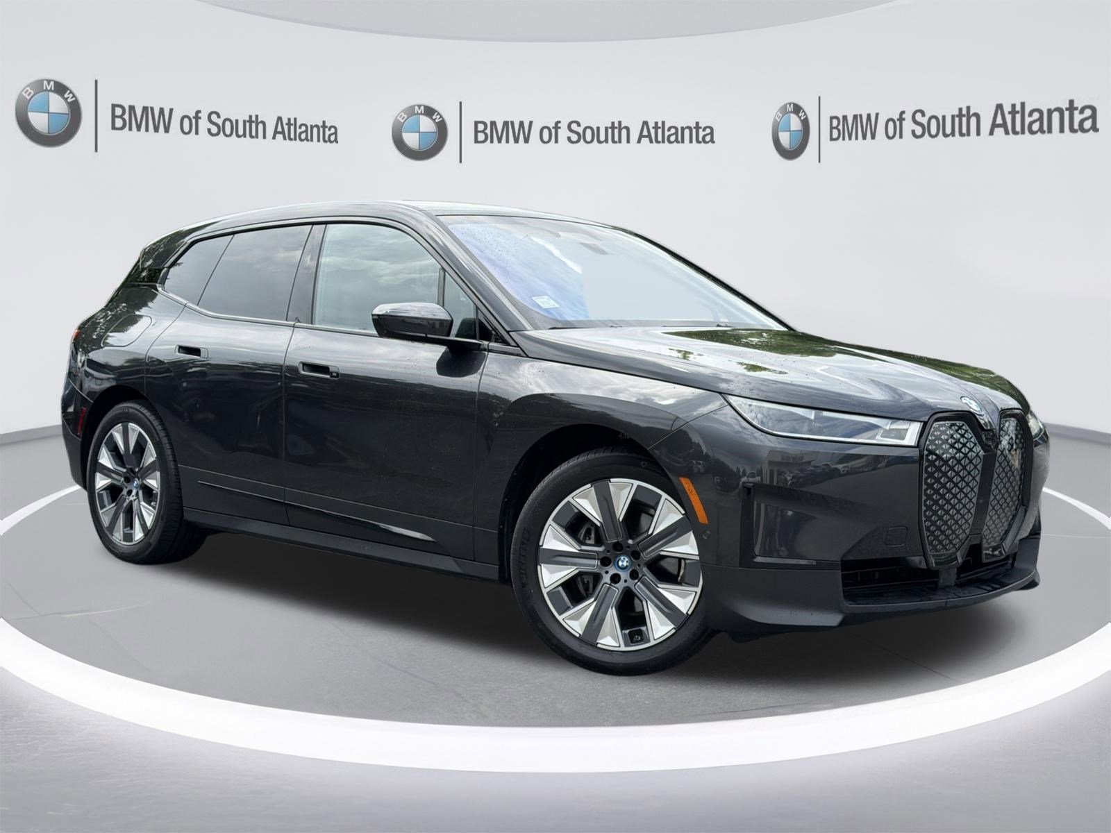 Used 2024 Dark Graphite Metallic BMW xDrive50 image 2