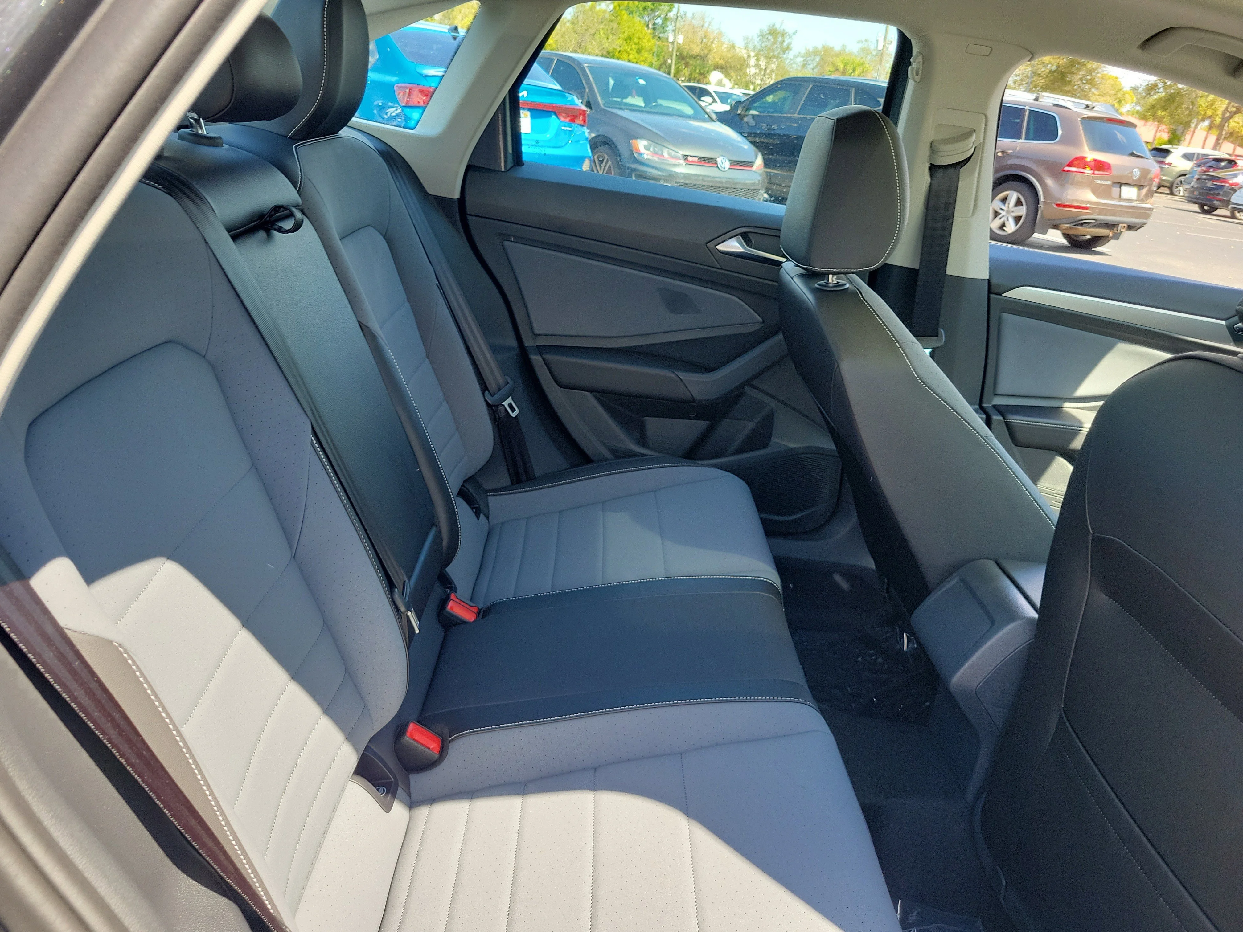 New 2026 Gray Volkswagen 1.5T SE image 10