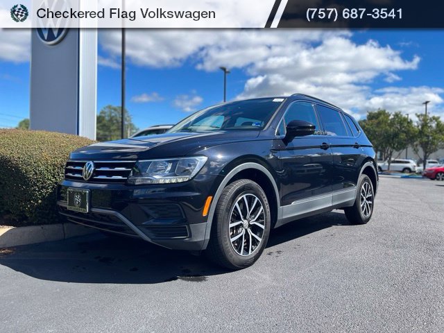 Used 2021 Deep Black Pearl Volkswagen 2.0T SE With 3rd Row image 1