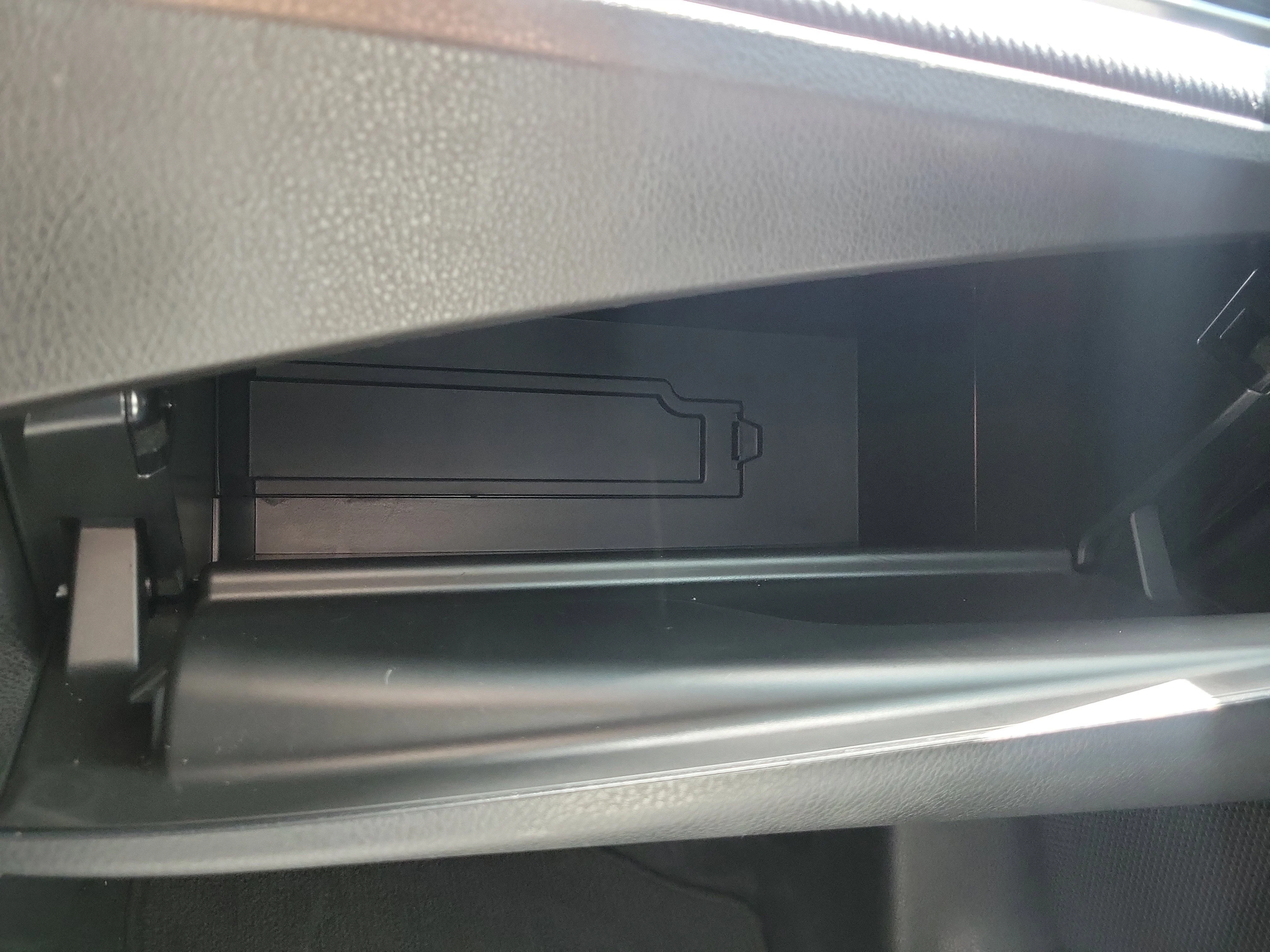 Used 2025 Underground Toyota LE image 30