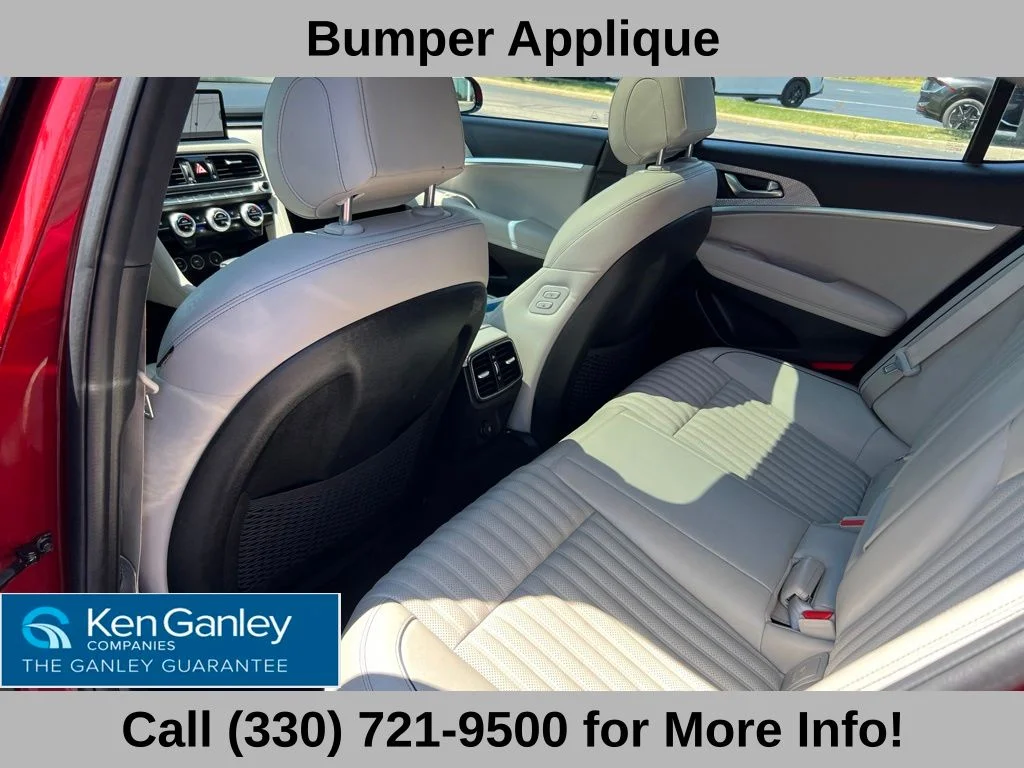 2023 GENESIS G70 Standard - Photo 46