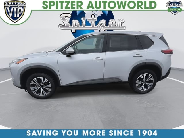 Used 2023 Silver Nissan SV image 5