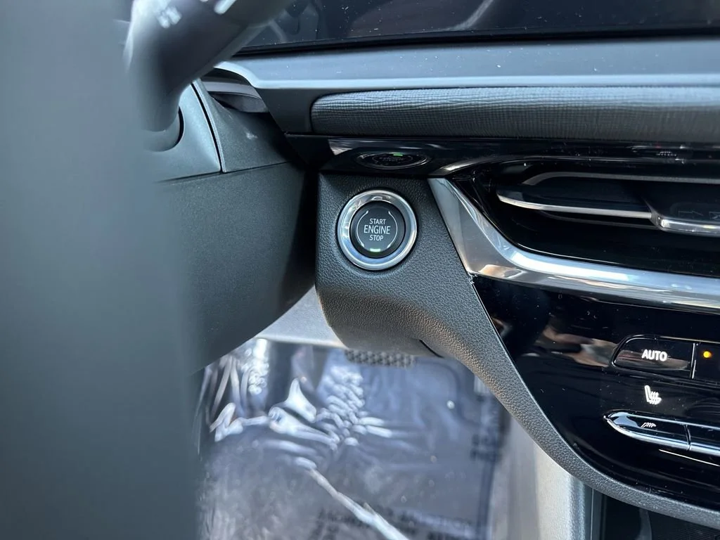 New 2026 Ocean Blue Metallic Buick Avenir image 24