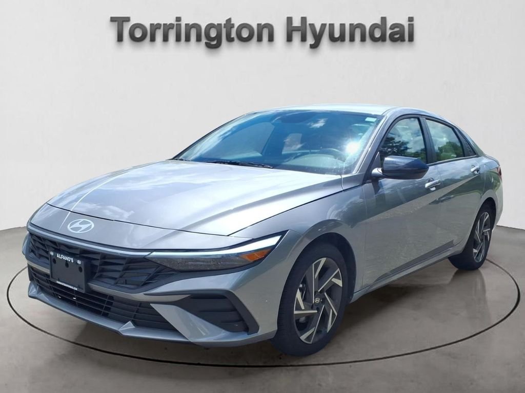 2025 Hyundai Elantra 2.0 SEL Sport IVT's photo