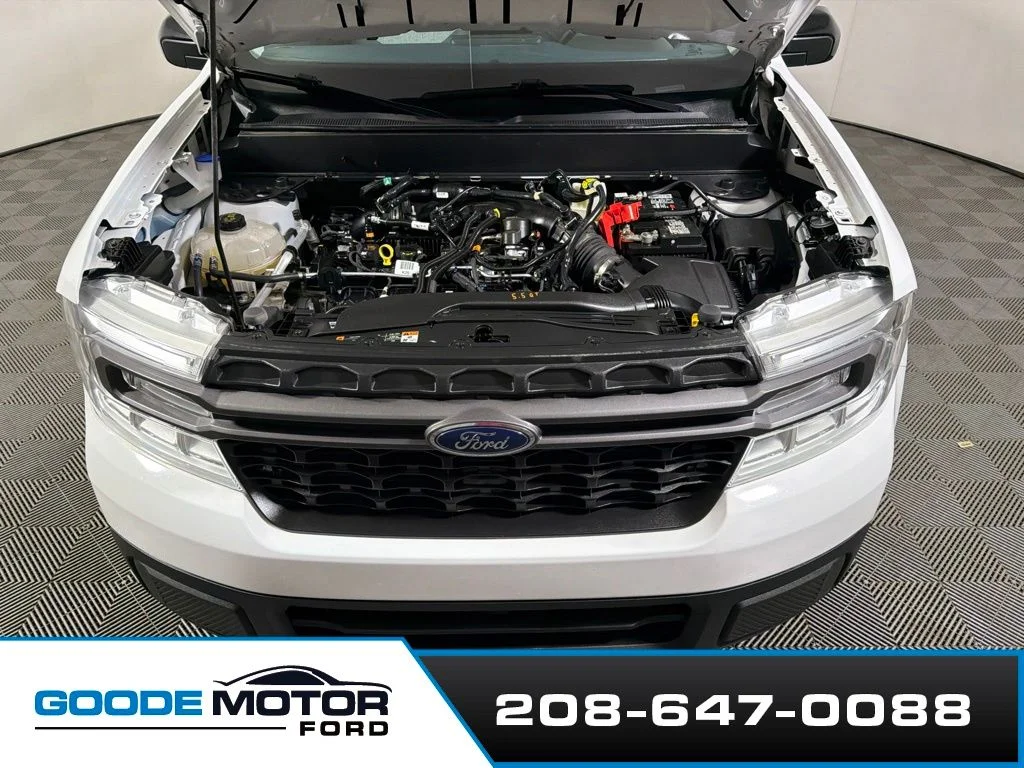 Certified Used 2024 Oxford White Ford XLT image 26