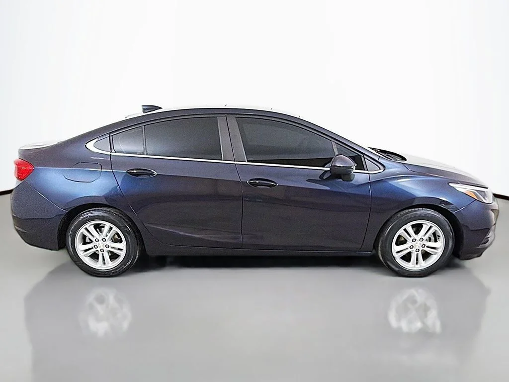 Used 2016 Blue Ray Metallic Chevrolet LT image 15