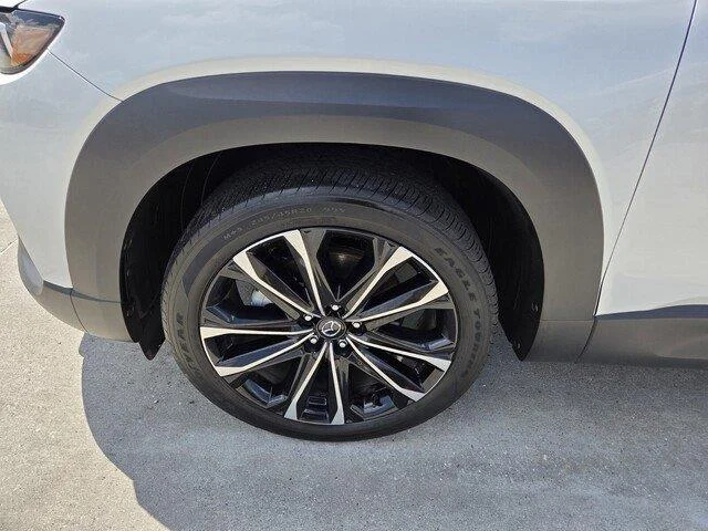 Used 2025 Wind Chill Pearl Mazda 2.5 S Premium Plus Package image 11