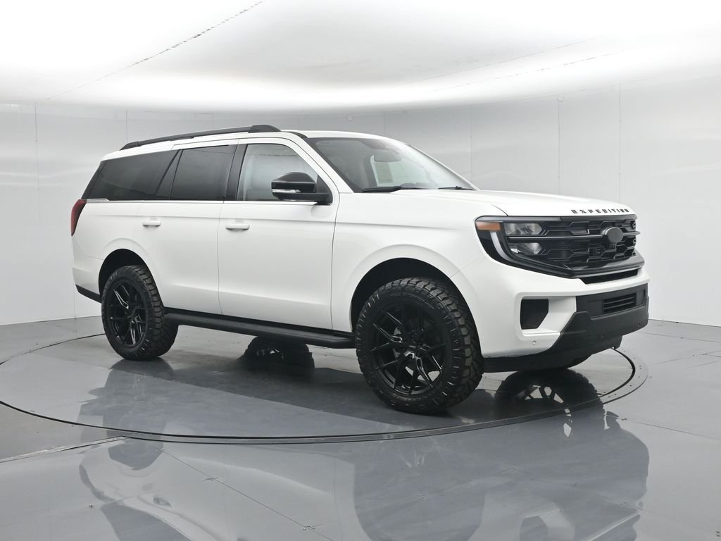New 2026 Star White Metallic Tri-Coat Ford Active image 26