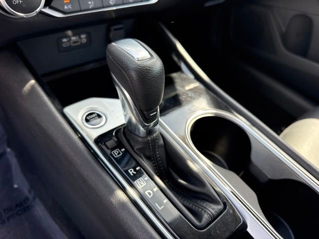 Used 2024 Silver Nissan 2.5 SV image 24