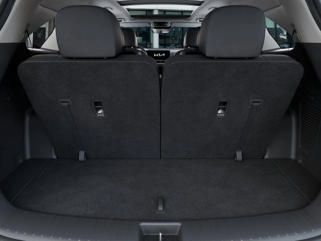 New 2026 Wolf Gray Kia X-Line SX AWD image 19
