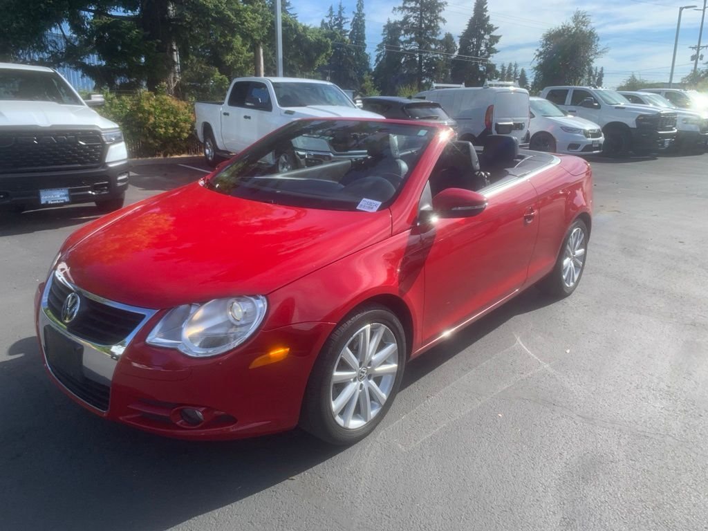 Used 2010 Salsa Red Volkswagen Komfort Edition image 1