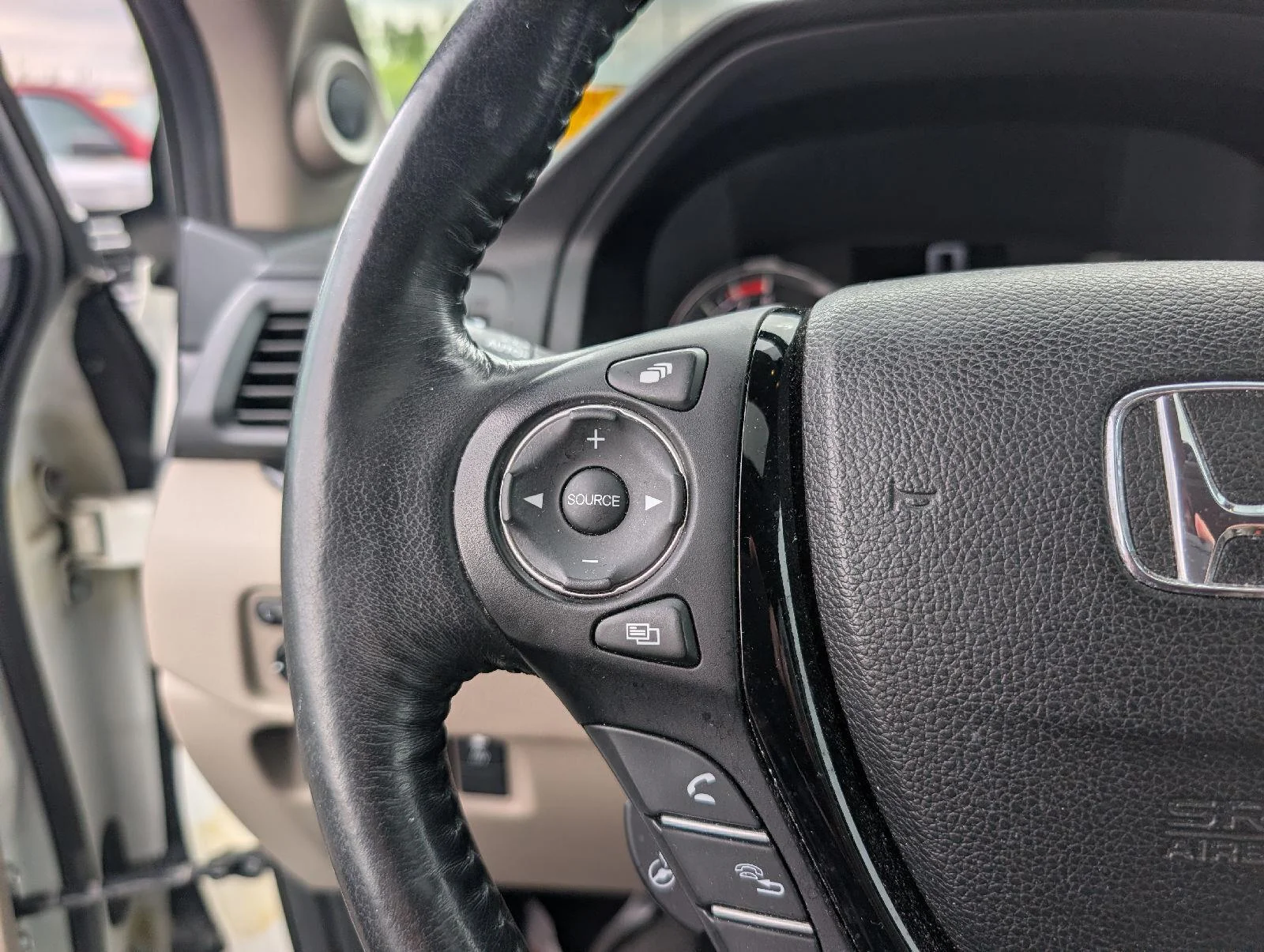 Used 2017  Honda RTL-E image 11