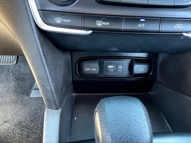 Used 2019 Gray Hyundai SE image 18