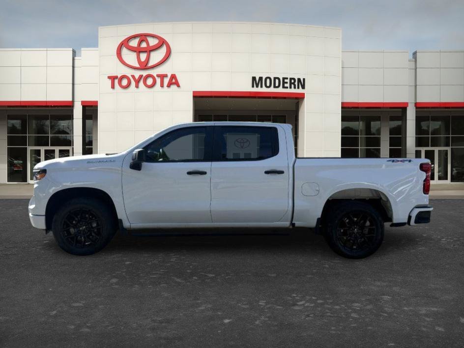 Used 2024 Summit White Chevrolet Custom image 2
