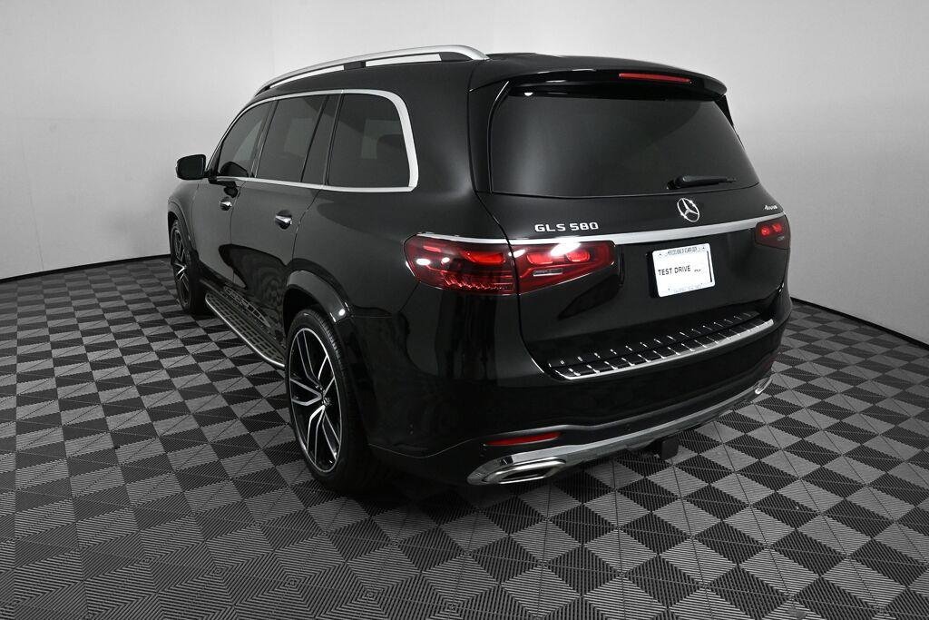 Certified Used 2025 Obsidian Black Metallic Mercedes-Benz GLS 580 image 4
